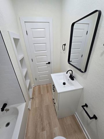 6718 Canal Street, Houston, TX 77011