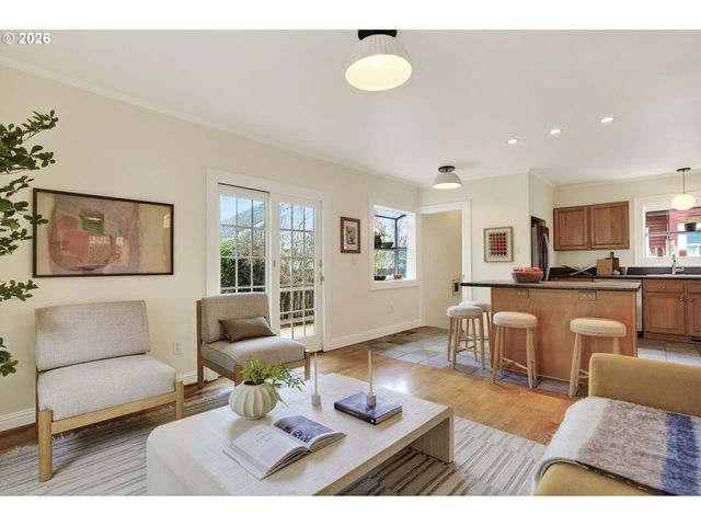 4523 Ne ALAMEDA St, Portland, OR 97213