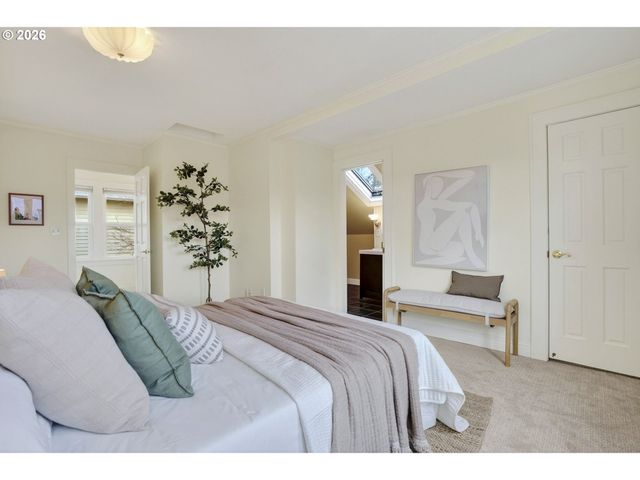 4523 Ne ALAMEDA St, Portland, OR 97213