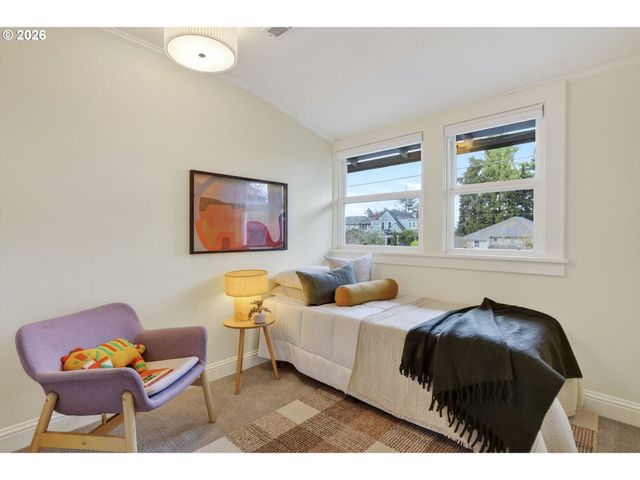 4523 Ne ALAMEDA St, Portland, OR 97213