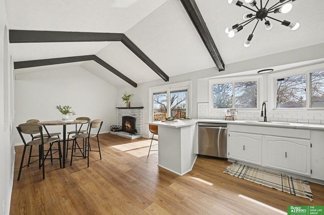 13711 Edna Street, La Vista, NE 68138