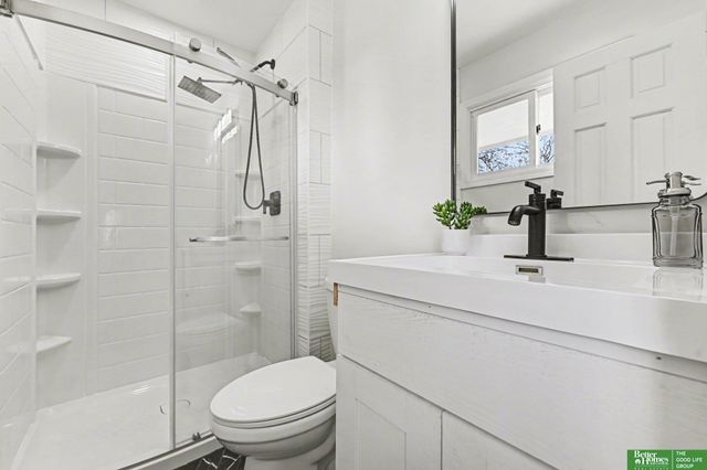 13711 Edna Street, La Vista, NE 68138