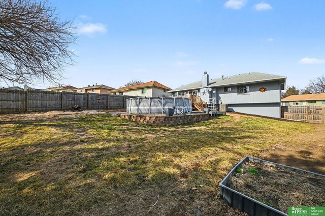 13711 Edna Street, La Vista, NE 68138