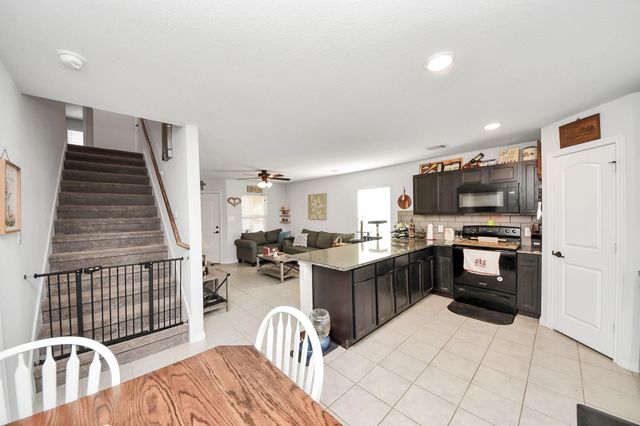 15291 Arrowhead Loop W, Willis, TX 77378