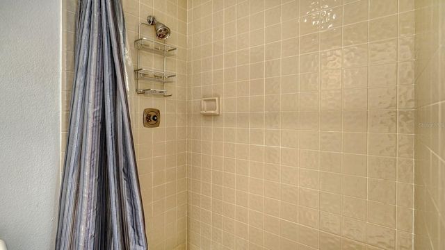 1922 HARBOURSIDE DRIVE 1104, Longboat Key, FL 34228