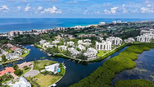 1922 HARBOURSIDE DRIVE 1104, Longboat Key, FL 34228