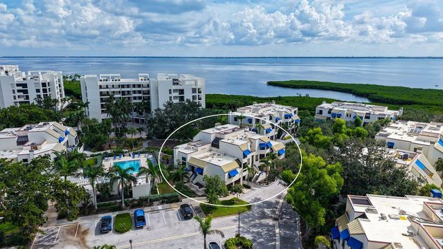 1922 HARBOURSIDE DRIVE 1104, Longboat Key, FL 34228