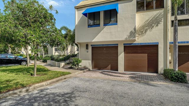 1922 HARBOURSIDE DRIVE 1104, Longboat Key, FL 34228