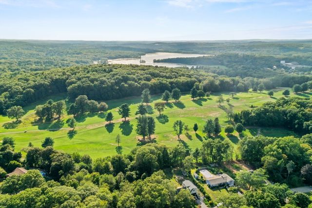 6 Folly Ln, Westborough, MA 01581