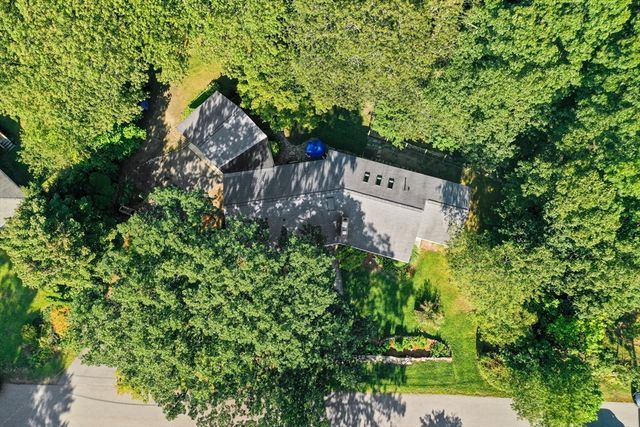 6 Folly Ln, Westborough, MA 01581