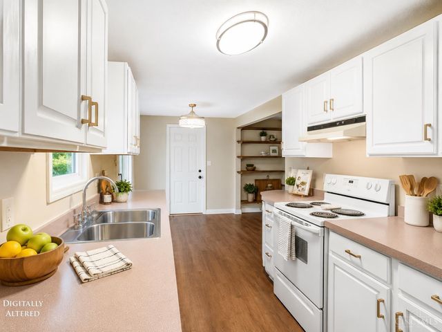6697 Plum Street, Goshen Twp, OH 45122