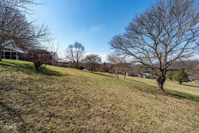 180 Huntland Road, Jonesborough, TN 37659