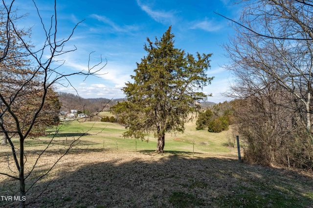 180 Huntland Road, Jonesborough, TN 37659