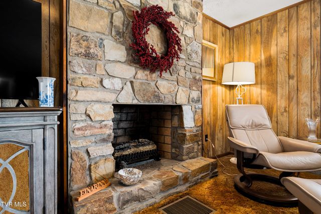 180 Huntland Road, Jonesborough, TN 37659