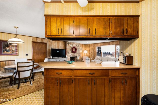 180 Huntland Road, Jonesborough, TN 37659