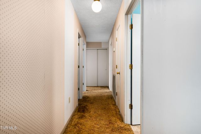 180 Huntland Road, Jonesborough, TN 37659