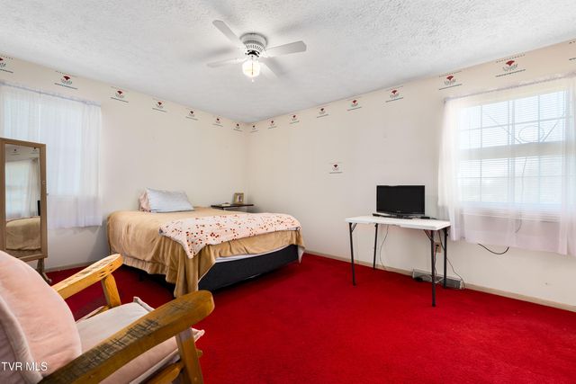 180 Huntland Road, Jonesborough, TN 37659