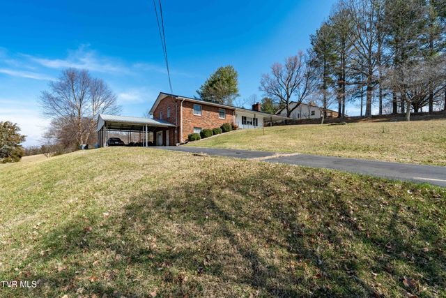 180 Huntland Road, Jonesborough, TN 37659