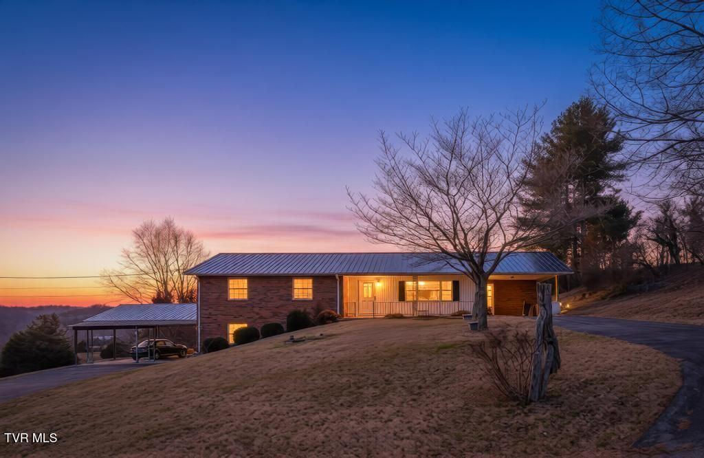 180 Huntland Road, Jonesborough, TN 37659