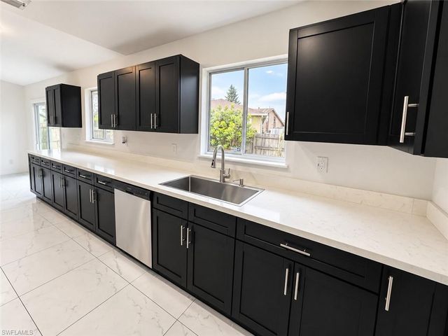 26825 St Thomas DR, Bonita Springs, FL 34135