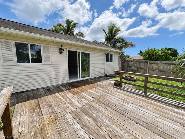 26825 St Thomas DR, Bonita Springs, FL 34135