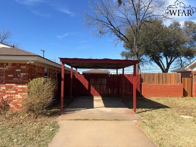 2716 DEVON ROAD, Wichita Falls, TX 76308