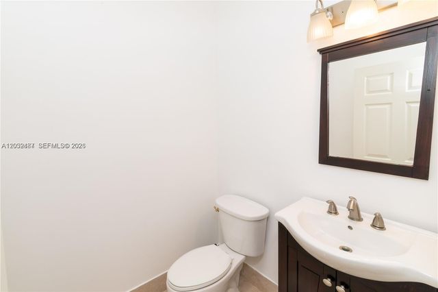 16236 NW 18th St, Pembroke Pines, FL 33028