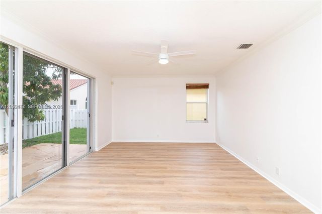 16236 NW 18th St, Pembroke Pines, FL 33028