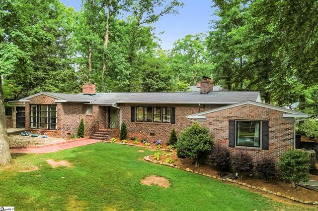 211 Grace Avenue, Easley, SC 29640
