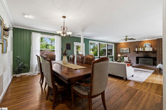 211 Grace Avenue, Easley, SC 29640