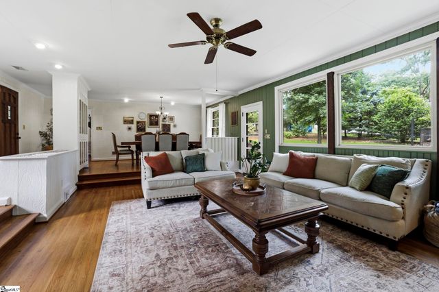 211 Grace Avenue, Easley, SC 29640