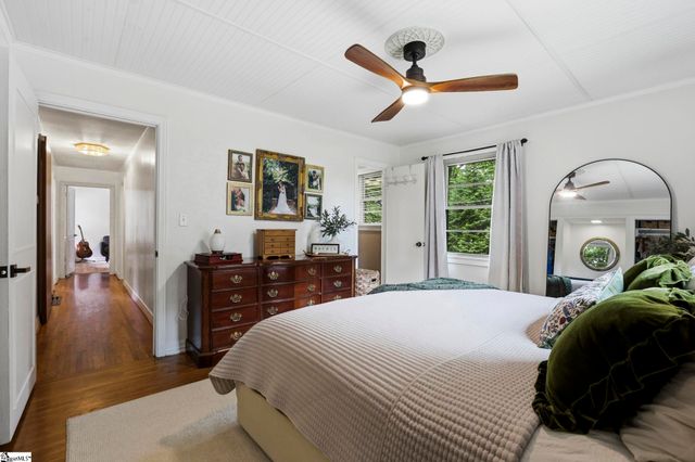 211 Grace Avenue, Easley, SC 29640