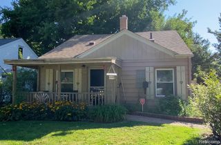 22780 Rosalind Avenue, Eastpointe, MI 48021