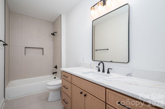423 S Pinchback Avenue, Bessemer City, NC 28016