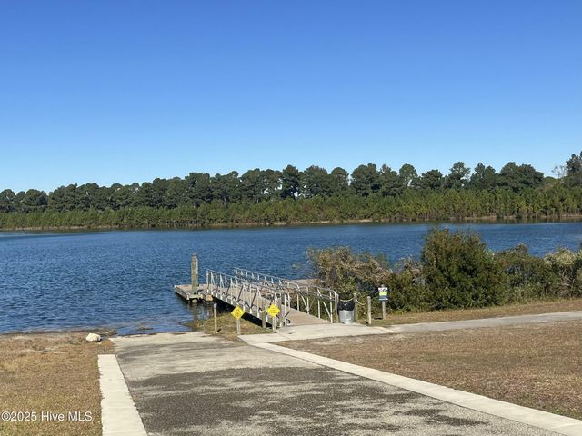 6105 Northshore Drive, Wilmington, NC 28411