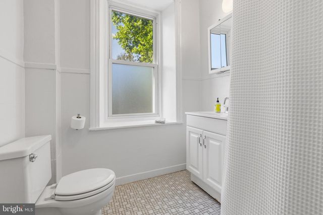3521-23 AINSLIE ST, Philadelphia, PA 19129