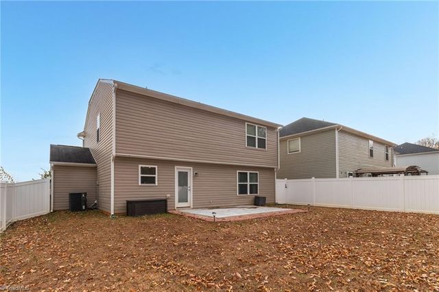 303 Caden Village Circle, Lexington, NC 27295