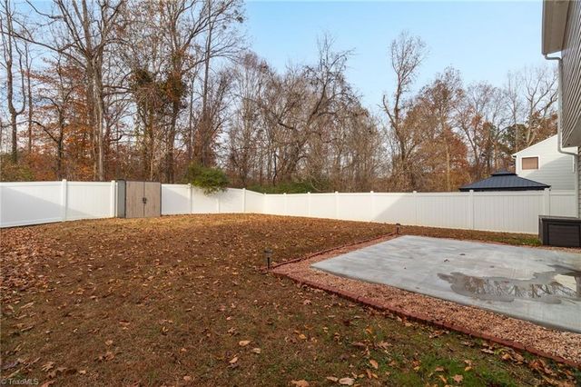 303 Caden Village Circle, Lexington, NC 27295