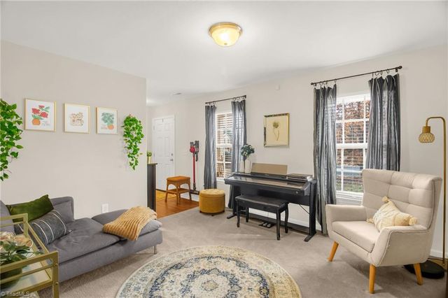 303 Caden Village Circle, Lexington, NC 27295