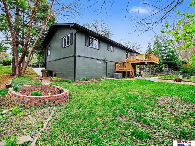 212 Merwood Street, Bellevue, NE 68005