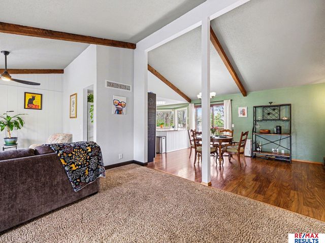 212 Merwood Street, Bellevue, NE 68005