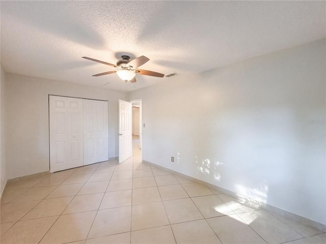 13732 21ST STREET, Dade City, FL 33525