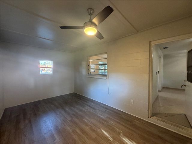 13732 21ST STREET, Dade City, FL 33525
