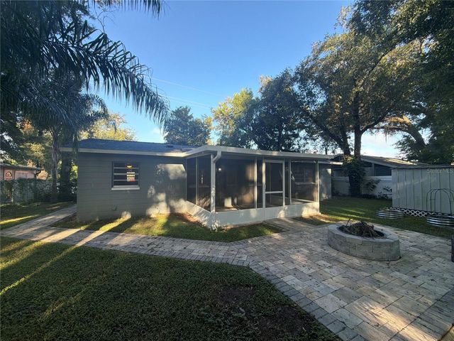 13732 21ST STREET, Dade City, FL 33525