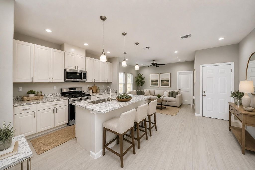 4011 Elmwood Street, Houston, TX 77051
