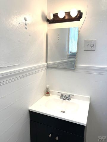 1705 Cypress St, Pueblo, CO 81004