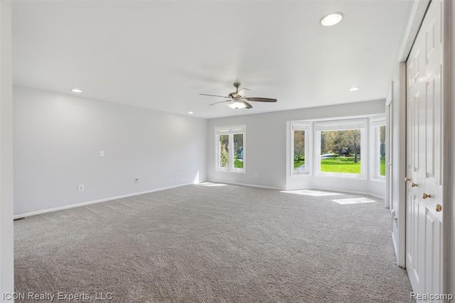 6541 Springfield Lane, Clarkston, MI 48346