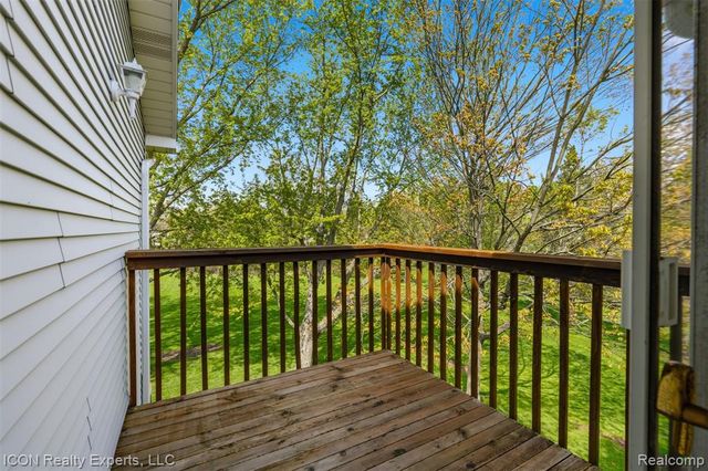 6541 Springfield Lane, Clarkston, MI 48346
