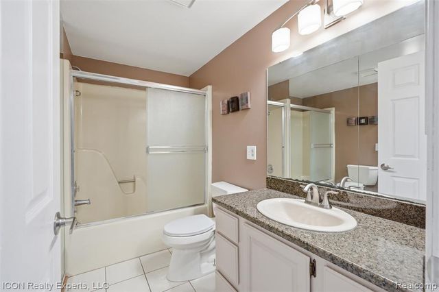 6541 Springfield Lane, Clarkston, MI 48346
