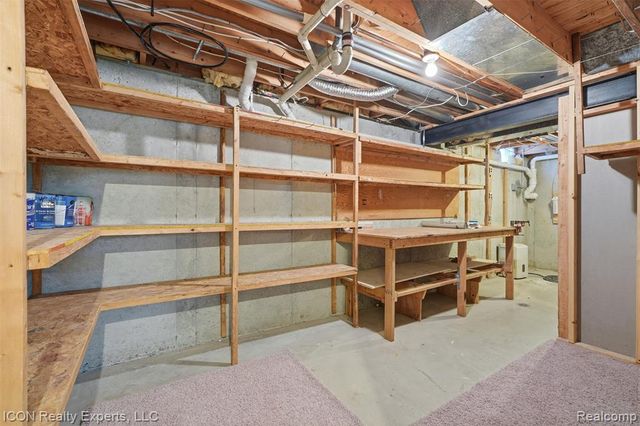 6541 Springfield Lane, Clarkston, MI 48346